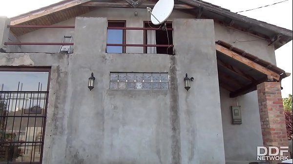 Thothd videos de ¿Qué es una mamada? Aprende de esta pelirroja caliente cómo chupar una polla