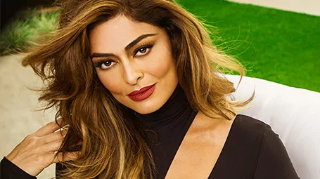 Thothd videos de Padrastro se come a su joven hijastra y lo publica en la web