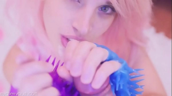 Thothd videos de Madre porno incestuosa ayudando a su hijo a correrse después de follar mucho