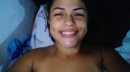 Thothd videos de Chica soltera traviesa con pechos puntiagudos desnuda